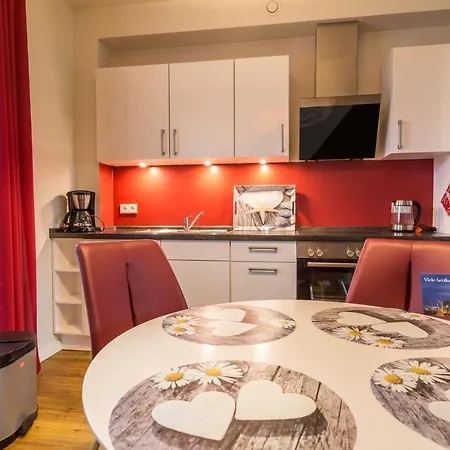 아파트 Buesumperle Weiss *